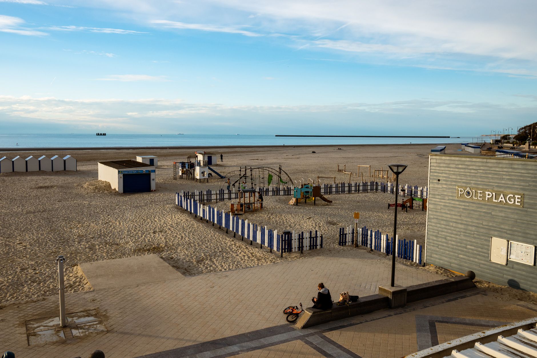 Itinéraire plages et promenades le long de la Corniche